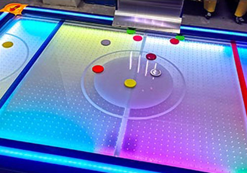 Detalle de la mesa de air hockey PAC-MAN2