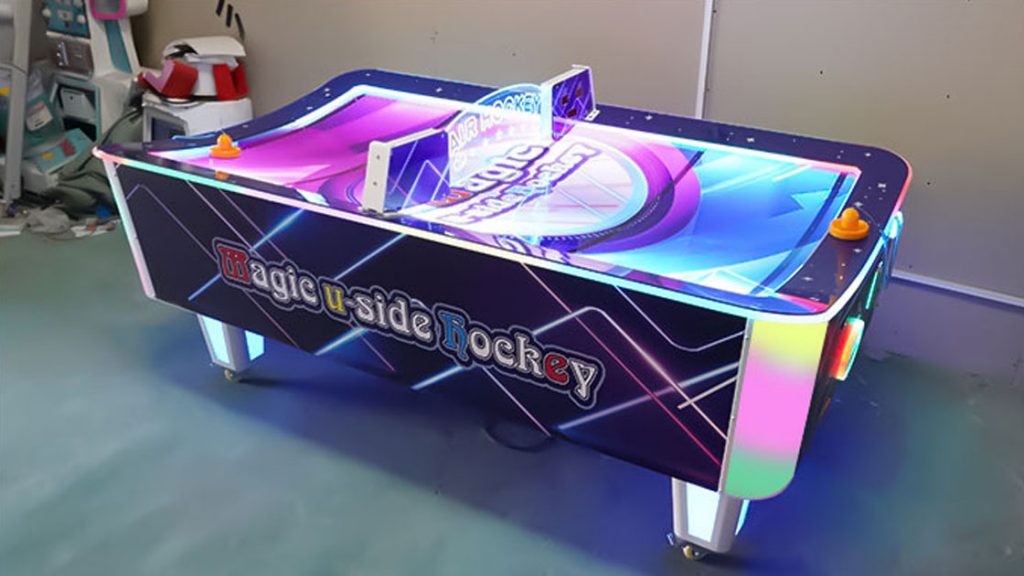 Curved-Air-Hockey-Table