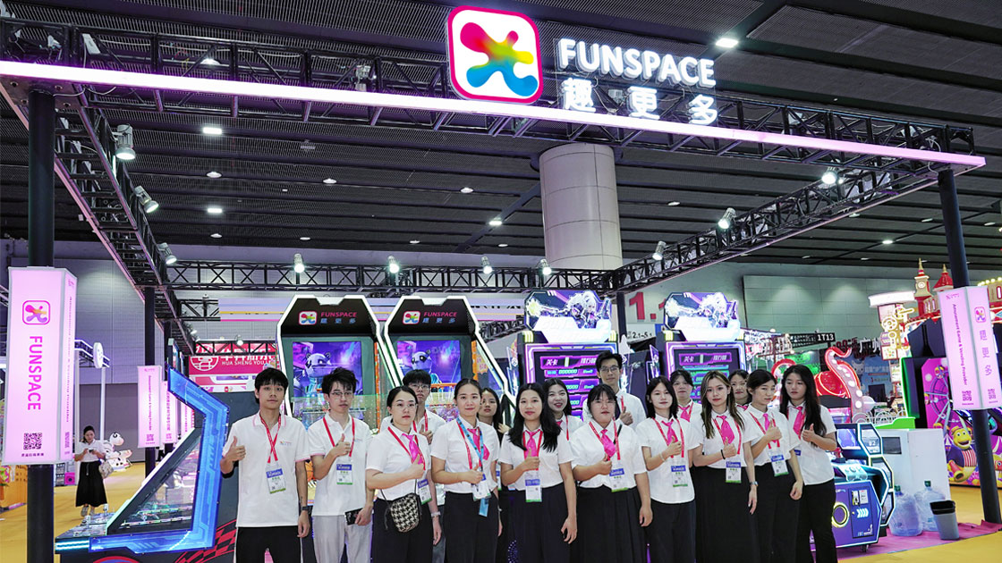 Funspace-2024-GTI展览合影